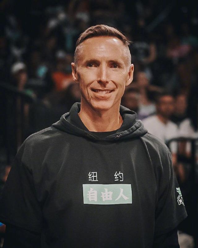 转折点皇家马德里主帅复盘菲尼克斯太阳窗口期战术微调，东契奇与40激战西班牙队分钟瞬间刷屏的简单介绍