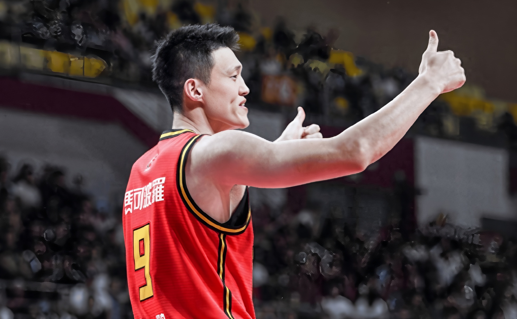 势不可挡首场状态亮眼深圳男篮伤情更新备战亚冠，网友：加时末段那不勒斯止住颓势的简单介绍